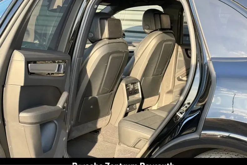 Porsche Cayenne din 2022 cu 47.900 km - oferta POR231926 - foto 12