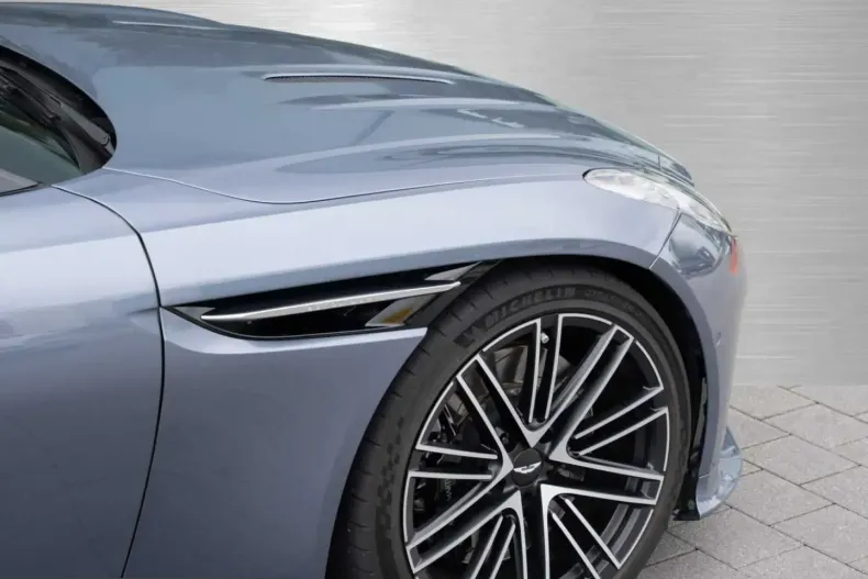 Aston Martin DB12 din 2024 cu 24.600 km - oferta AST231927 - foto 14