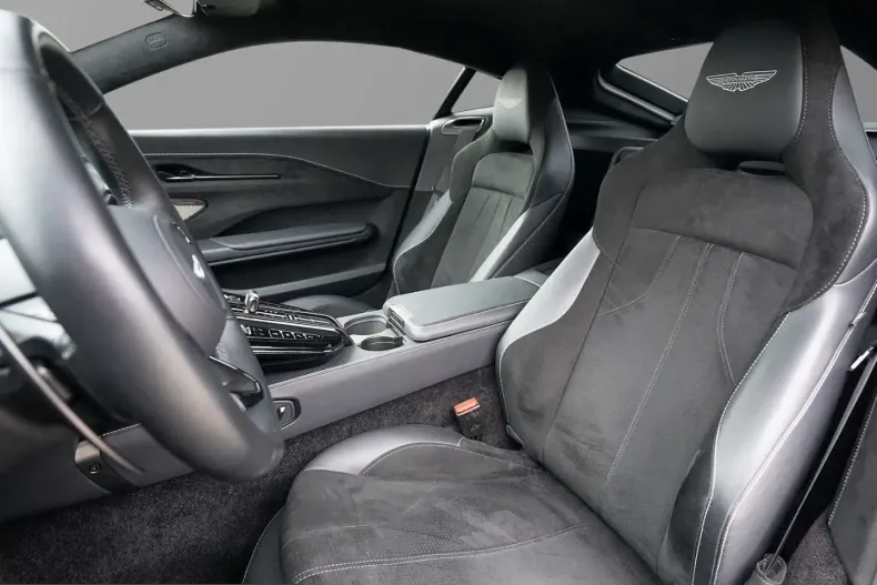 Aston Martin V8 Vantage din 2024 cu 14.100 km - oferta AST231928 - foto 19
