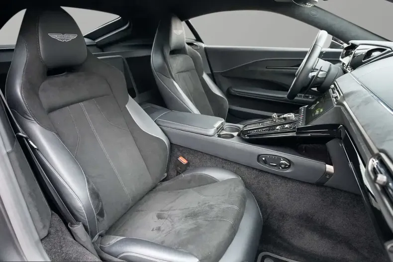 Aston Martin V8 Vantage din 2024 cu 14.100 km - oferta AST231928 - foto 29