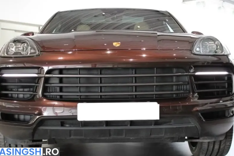 Porsche Cayenne din 2022 cu 30.166 km - oferta POR231933 - foto 2