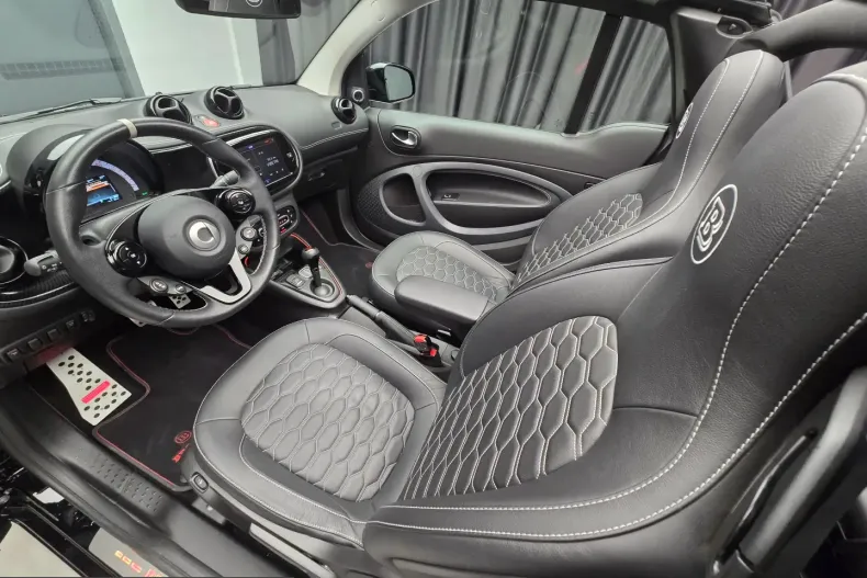 Smart ForTwo din 2025 cu 2.786 km - oferta SMA231937 - foto 10