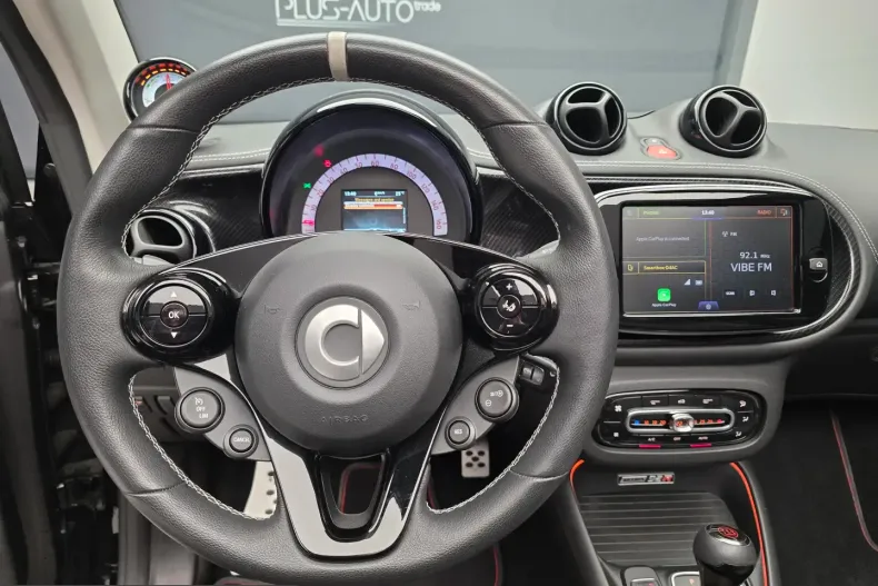Smart ForTwo din 2025 cu 2.786 km - oferta SMA231937 - foto 14