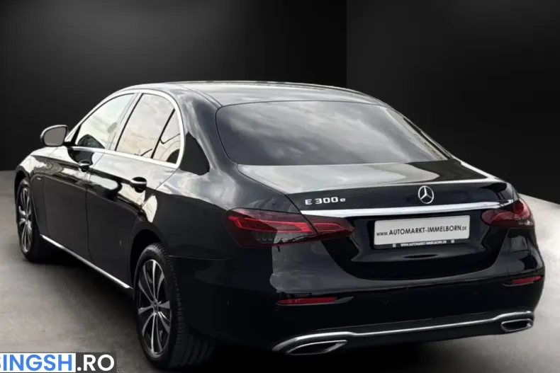 Mercedes-Benz E 300 (Clasa E) din 2021 cu 36.950 km - oferta MER231940 - foto 4