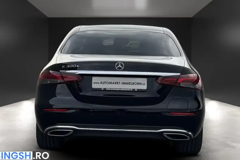 Mercedes-Benz E 300 (Clasa E) din 2021 cu 36.950 km - oferta MER231940 - foto 6