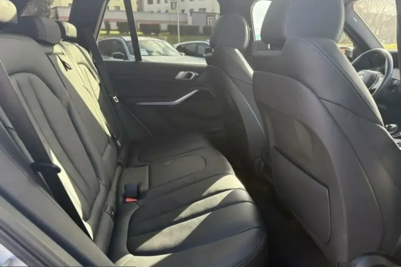 BMW X5 (Seria X) din 2022 cu 56.986 km - oferta BMW231952 - foto 17