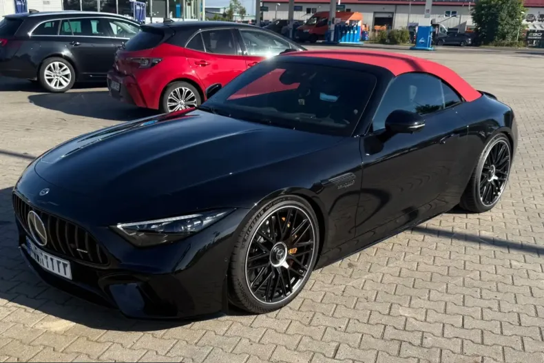 Mercedes-Benz SL 63 AMG (Clasa SL) din 2022 cu 8.251 km - oferta MER231953 - foto 2
