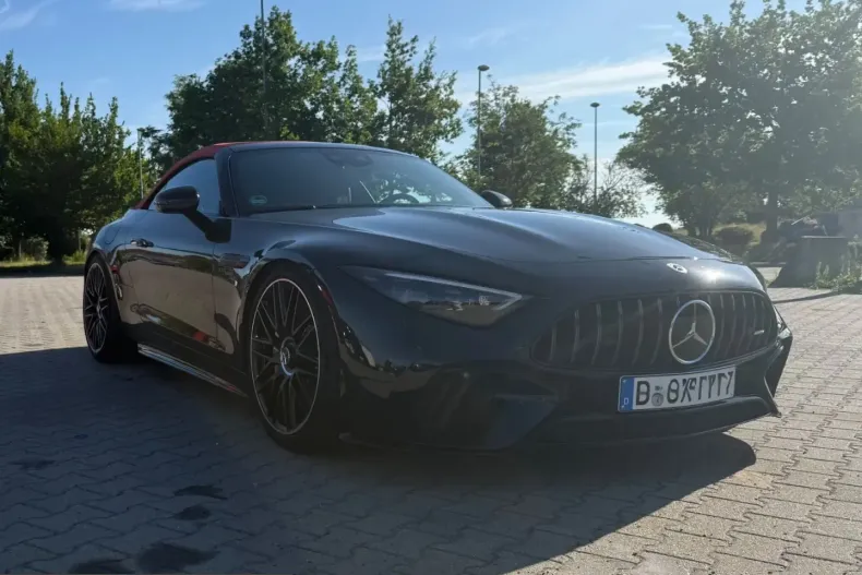 Mercedes-Benz SL 63 AMG (Clasa SL) din 2022 cu 8.251 km - oferta MER231953 - foto 4