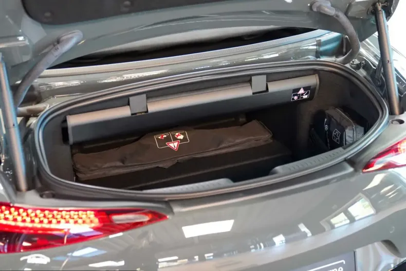 Mercedes-Benz SL 63 AMG (Clasa SL) din 2024 cu 7.239 km - oferta MER231955 - foto 7