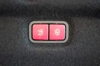 Mercedes-Benz SL 63 AMG (Clasa SL) din 2024 cu 7.239 km - oferta MER231955 - foto 8