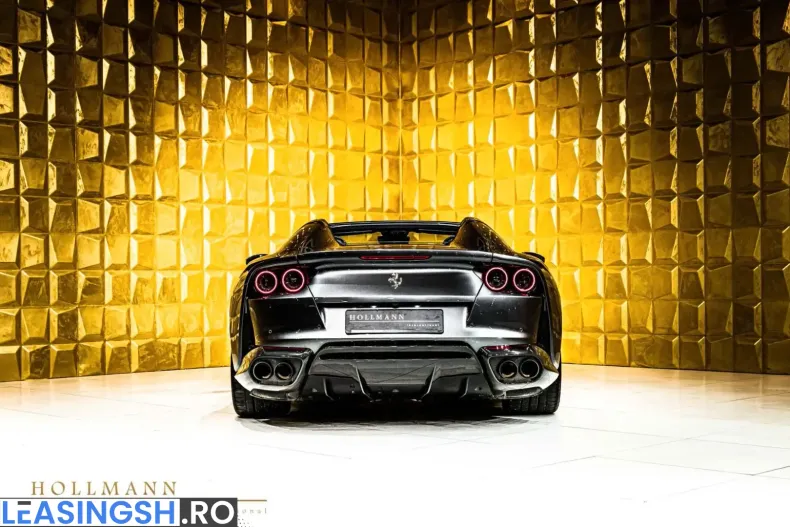 Ferrari 812 din 2023 cu 2.500 km - oferta FER231957 - foto 6