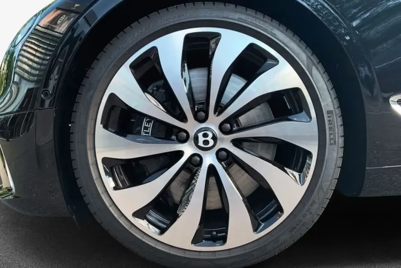 Bentley Continental GTC din 2024 cu 2.160 km - oferta BEN231959 - foto 8