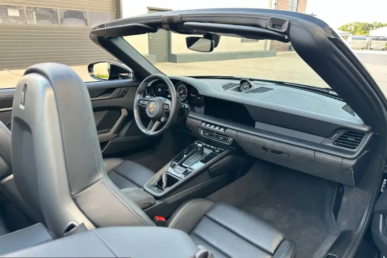 Porsche 992 din 2024 cu 13.500 km - oferta POR231961 - foto 25