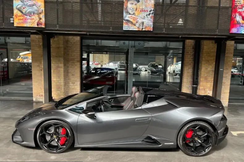 Lamborghini Huracán din 2021 cu 25.200 km - oferta LAM231964 - foto 8