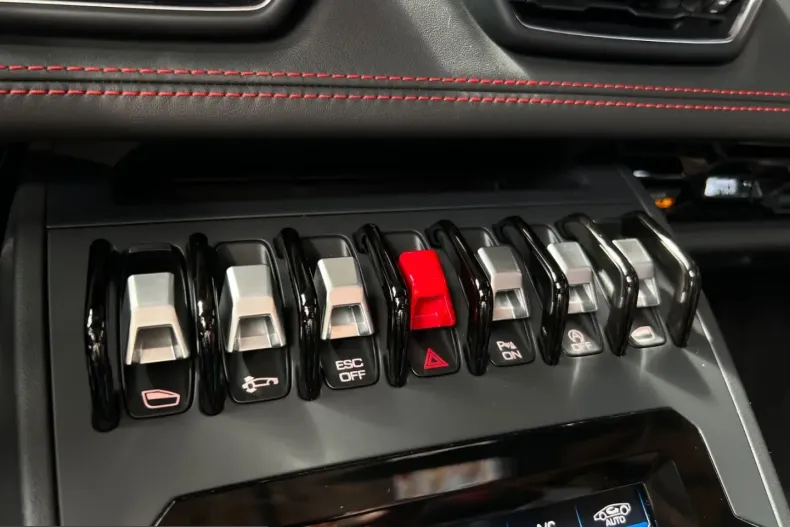 Lamborghini Huracán din 2021 cu 25.200 km - oferta LAM231964 - foto 19