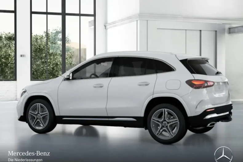 Mercedes-Benz GLA 200 (Clasa GLA) din 2025 cu 23.429 km - oferta MER231965 - foto 12