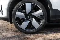Volvo XC40 din 2022 cu 57.689 km - oferta VOL231967 - foto 3