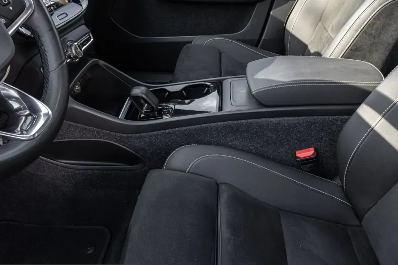 Volvo XC40 din 2022 cu 57.689 km - oferta VOL231967 - foto 12