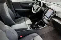 Volvo XC40 din 2023 cu 28.611 km - oferta VOL231969 - foto 5