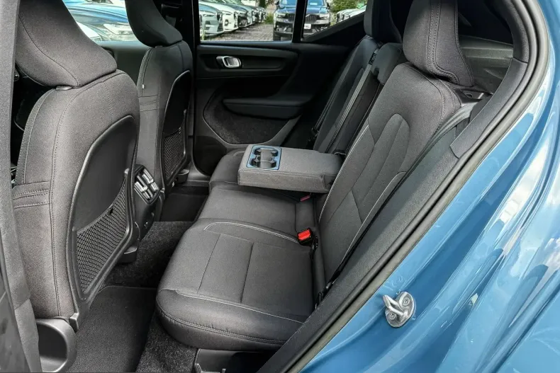 Volvo XC40 din 2023 cu 28.611 km - oferta VOL231969 - foto 18