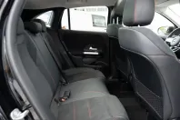 Mercedes-Benz GLA 200 (Clasa GLA) din 2023 cu 30.580 km - oferta MER231970 - foto 4