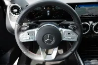 Mercedes-Benz GLA 200 (Clasa GLA) din 2023 cu 30.580 km - oferta MER231970 - foto 9