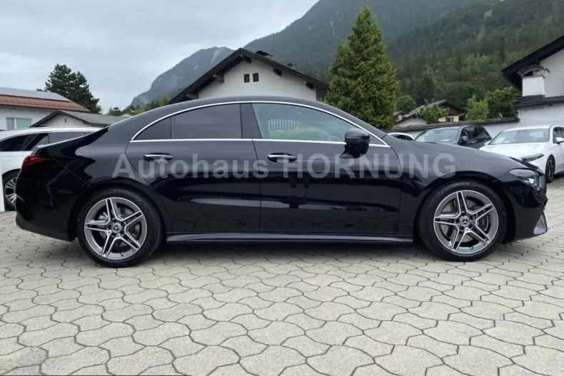 Mercedes-Benz CLA 250 (Clasa CLA) din 2025 cu 3.793 km - oferta MER231972 - foto 3