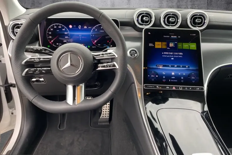 Mercedes-Benz GLC 220 (Clasa GLC) din 2024 cu 30.500 km - oferta MER231973 - foto 9