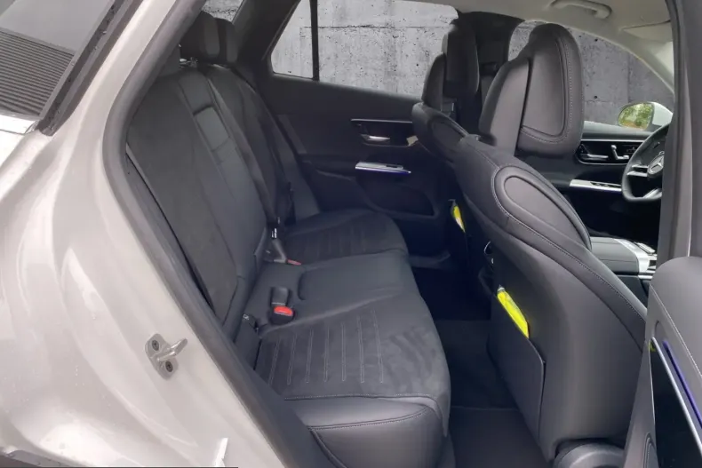 Mercedes-Benz GLC 220 (Clasa GLC) din 2024 cu 30.500 km - oferta MER231973 - foto 12