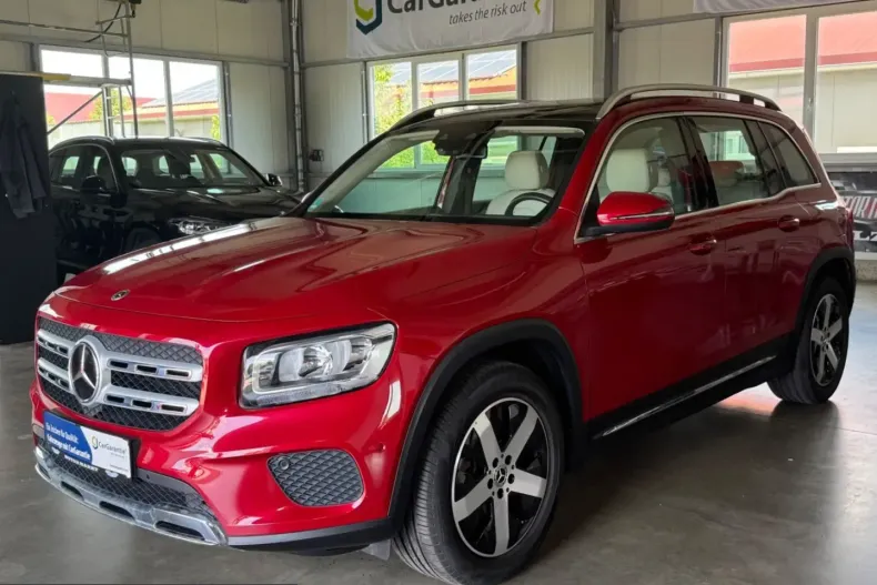 Mercedes-Benz GLB 200 (Clasa GLB) din 2023 cu 31.500 km - oferta MER231979 - foto 1