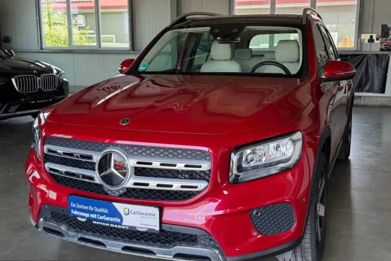 Mercedes-Benz GLB 200 (Clasa GLB) din 2023 cu 31.500 km - oferta MER231979 - foto 2