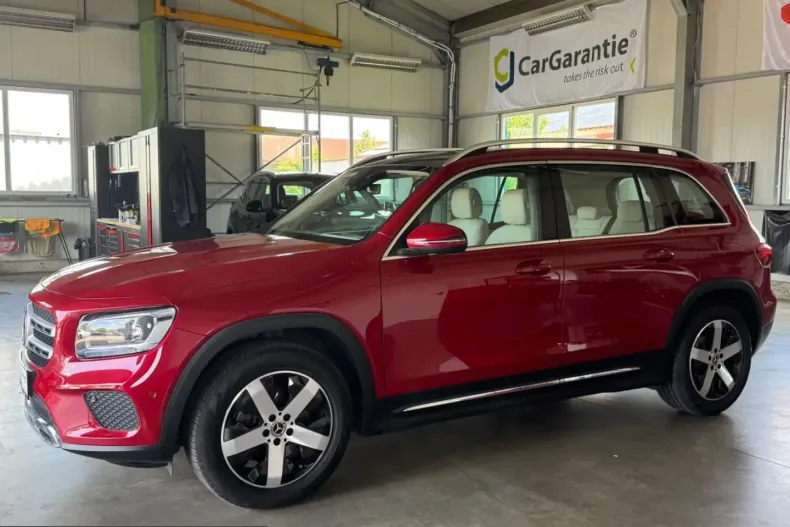 Mercedes-Benz GLB 200 (Clasa GLB) din 2023 cu 31.500 km - oferta MER231979 - foto 3
