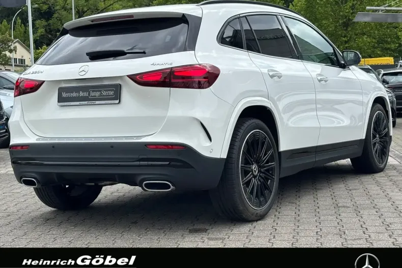 Mercedes-Benz GLA 220 (Clasa GLA) din 2025 cu 19.210 km - oferta MER231980 - foto 5