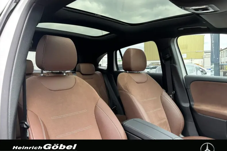 Mercedes-Benz GLA 220 (Clasa GLA) din 2025 cu 19.210 km - oferta MER231980 - foto 20