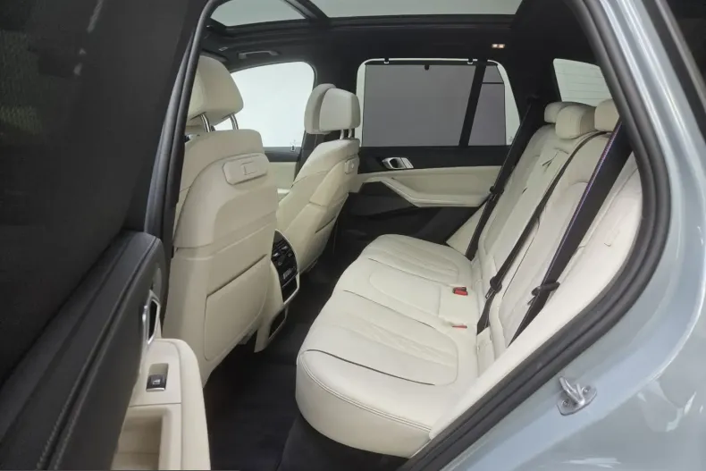 BMW X5 (Seria X) din 2025 cu 5.300 km - oferta BMW231990 - foto 18