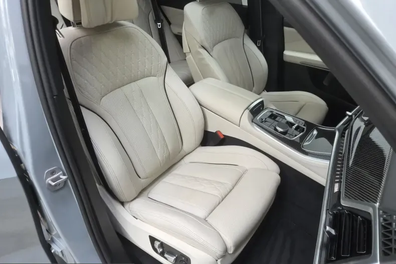BMW X5 (Seria X) din 2025 cu 5.300 km - oferta BMW231990 - foto 35