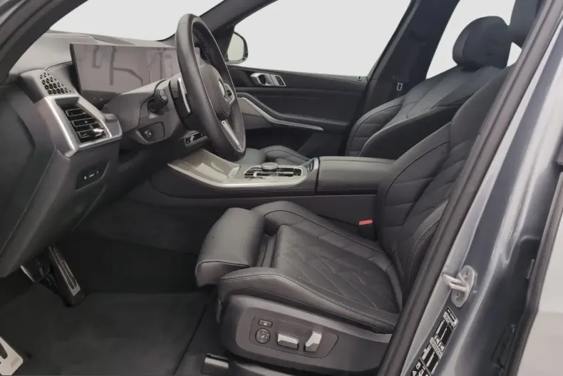 BMW X5 (Seria X) din 2024 cu 13.852 km - oferta BMW231994 - foto 5