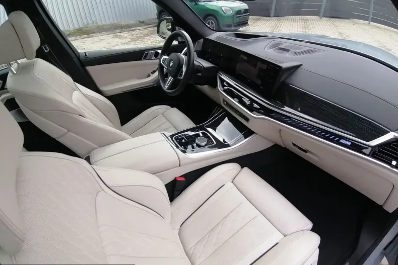 BMW X5 (Seria X) din 2024 cu 15.393 km - oferta BMW231996 - foto 7