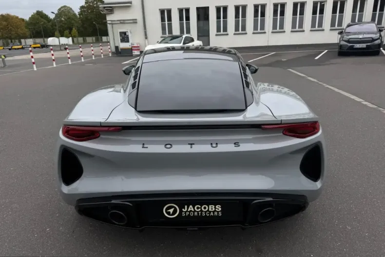 Lotus Emira din 2025 cu 6.074 km - oferta LOT231999 - foto 7