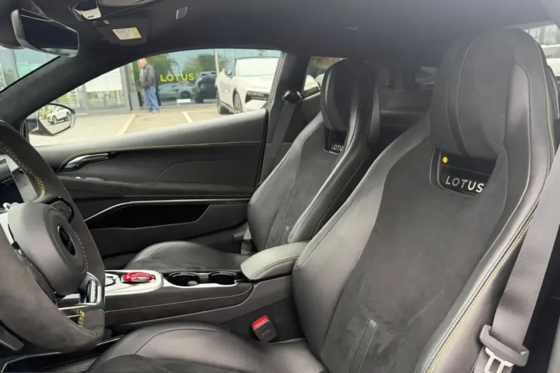 Lotus Emira din 2025 cu 6.074 km - oferta LOT231999 - foto 10