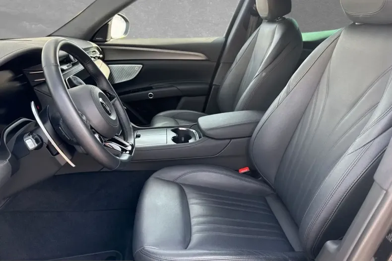 Maserati Grecale din 2023 cu 30.000 km - oferta MAS232000 - foto 4