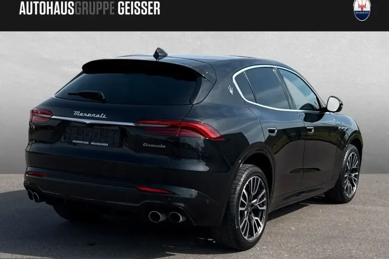 Maserati Grecale din 2023 cu 30.000 km - oferta MAS232000 - foto 8