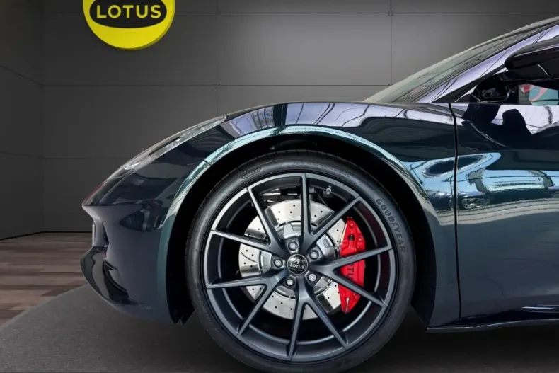 Lotus Emira din 2025 cu 6.132 km - oferta LOT232004 - foto 10