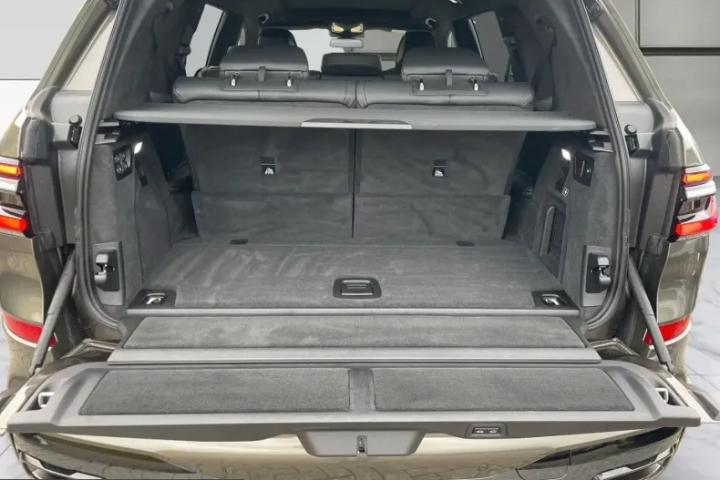BMW X7 (Seria X) din 2025 cu 25.752 km - oferta BMW232008 - foto 18