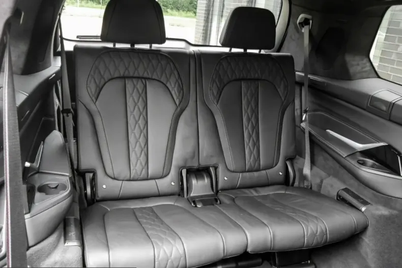 BMW X7 (Seria X) din 2024 cu 46.726 km - oferta BMW232010 - foto 13