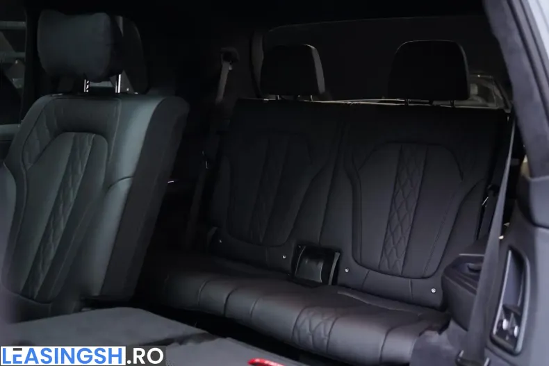 BMW X7 (Seria X) din 2024 cu 16.590 km - oferta BMW232012 - foto 27