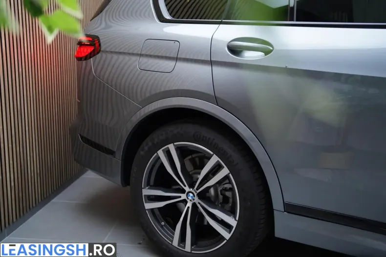 BMW X7 (Seria X) din 2024 cu 16.590 km - oferta BMW232012 - foto 30