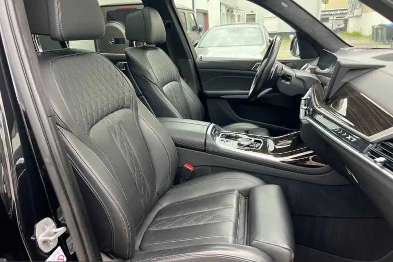 BMW X7 (Seria X) din 2023 cu 65.000 km - oferta BMW232013 - foto 22