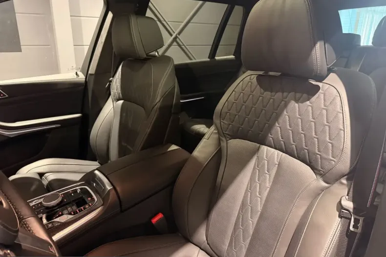 BMW X7 (Seria X) din 2025 cu 26.800 km - oferta BMW232014 - foto 17