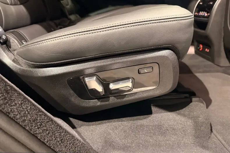 BMW X7 (Seria X) din 2025 cu 26.800 km - oferta BMW232014 - foto 33